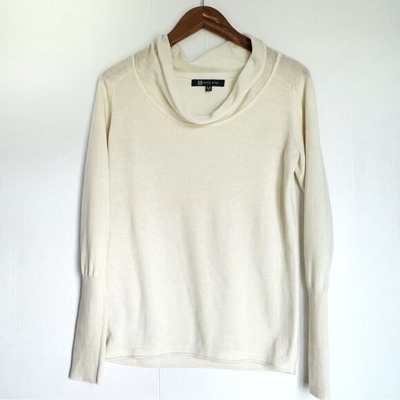Title Nine sweater merino wool blend cowl neck long sleeve ivory colored size M - Picture 1 of 8
